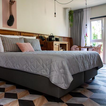 B&B Joli Met Prive Wellness Wemeldinge Exterior foto